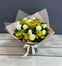 Букет цветов из:  Орхидеи и Розы в Озерецкий