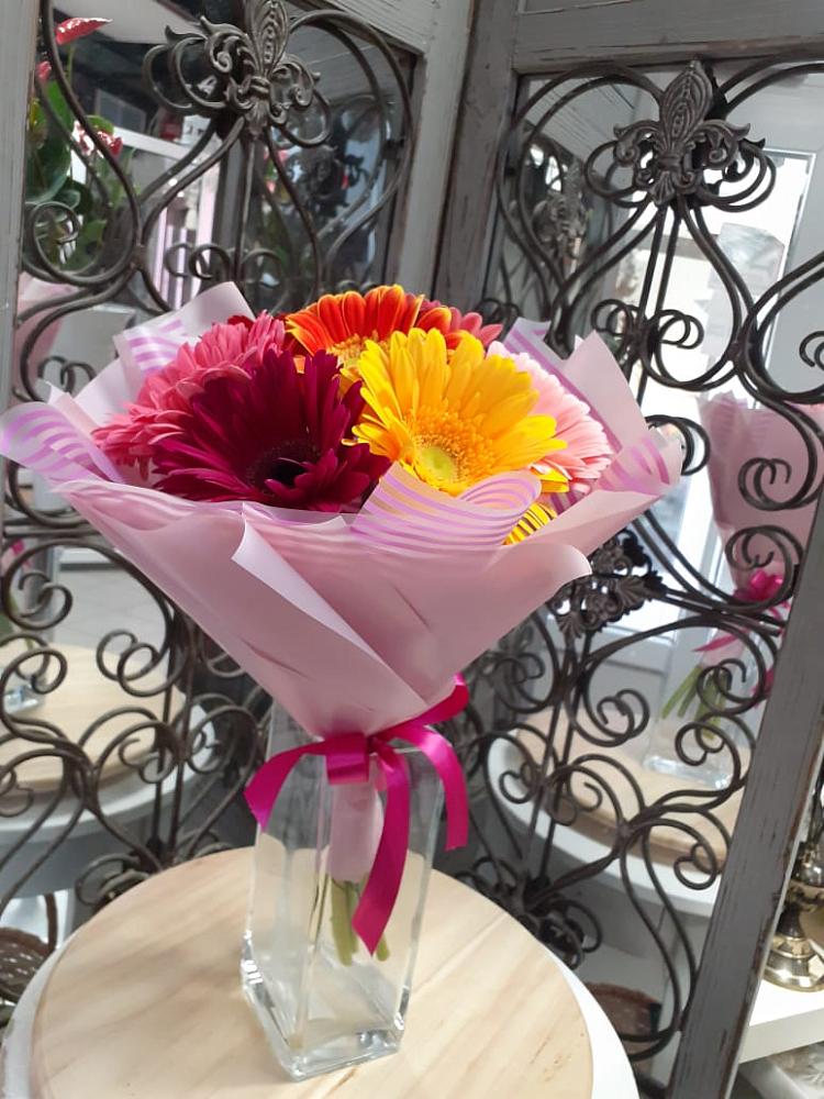 Букет цветов из: Герберы в Озерецкий