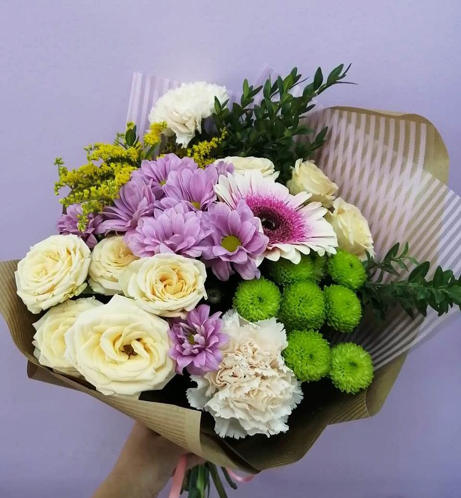 Букет цветов из: Хризантемы, Розы, Гвоздики и Герберы в Озерецкий