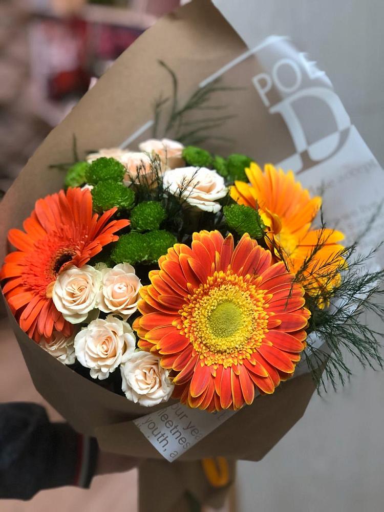 Букет цветов из: Герберы, Хризантемы и Розы в Озерецкий